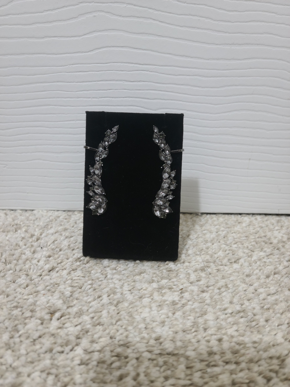 torrid Silver Leaf Crystal Ear Climbers